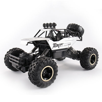 HD6026 1:12 Large Alloy Climbing Car Mountain Cross-country Four-wheel Drive Remote Control Car Toy, Size: 37cm, HD6026 1:12(Silver), HD6026 1:12(Black), 6255 2.4GHz 1:16(Green), HD6026 1:12(Gold), HD6026 1:12(Red)