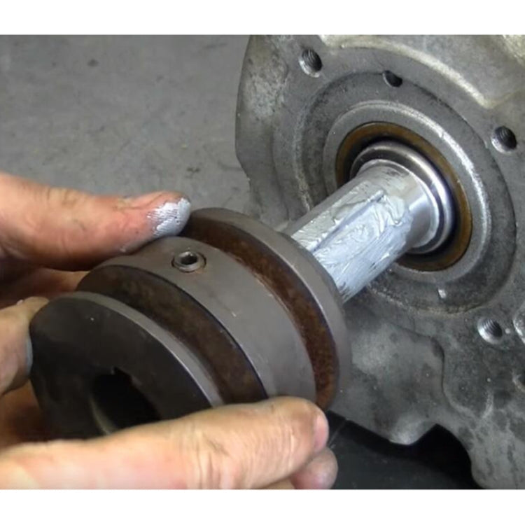 1 inch to 9/ 8 inch Gas Engine Pulley Crank Shaft Sleeve Adapter Predator with 1/4 inch Keystock, AP20