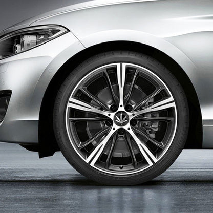 4 PCS Car-Styling Silver Leaves Pattern Metal Wheel Hub Decorative Sticker, Diameter: 5.8cm, Silver Leaves
