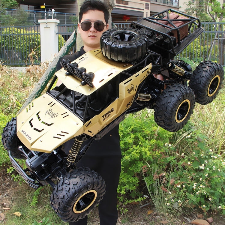 4WD Oversized Alloy Six Wheel Vehicle RC Car, (Gold)