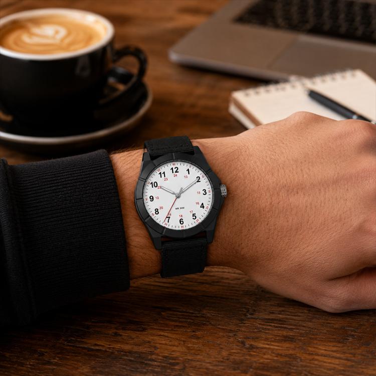 SANDA 6232 Simple 5ATM Waterproof Luminous Watch with Nylon Strap