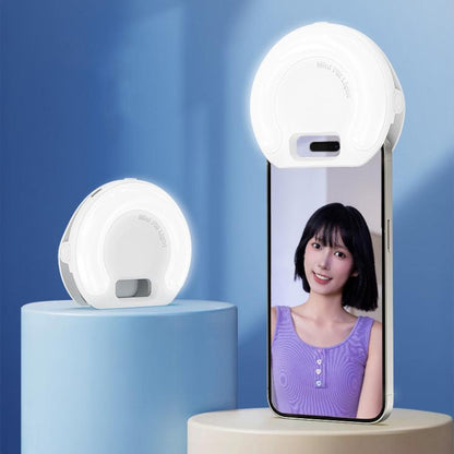D7 Rechargeable Mini Clip?on Selfie Fill Light