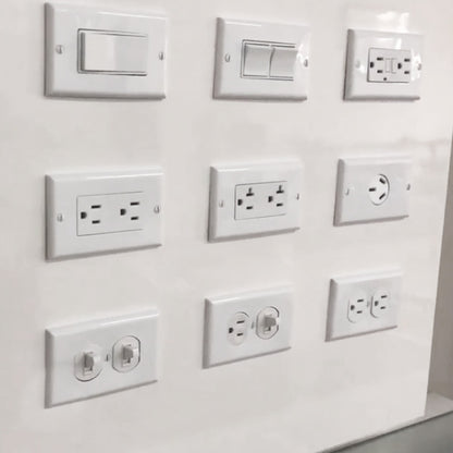 PC Double-connection Power Socket Switch with USB, US Plug, Square White UL 15A Leakage Protection Socket, 15A Leakage Protection
