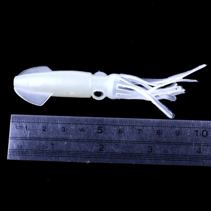 HENGJIA 5 PCS Squids Plastic Soft Baits Artificial Fishing Lures Bionic Fishing Bait, Length: 9 cm, Luminous, Colorful Pipe