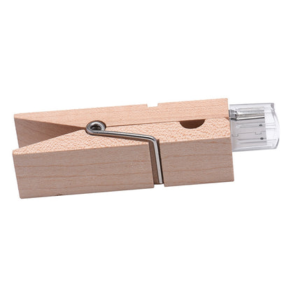 4 GB Wood Clip Style USB Flash Disk, 2GB, 4GB, 8GB
