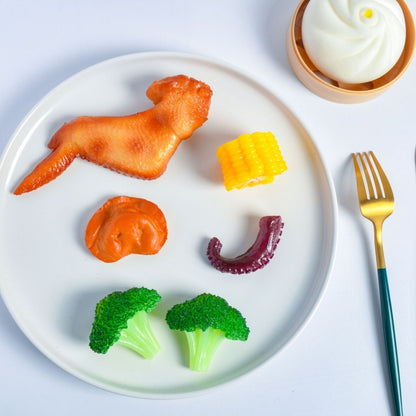 Simulation Food Model Photo Photography Props, 1 PC Brushed Steak, 1 PC Fragrant Steak, 1 PC Linger Steak, 2 PCS Chicken Wings, 3 PCS Poached Egg, 3 PCS Hot Dog, 3 PCS Squid, 3 PCS Pork Mouth, 4 PCS Broccoli, 4 PCS Mushroom, 4 PCS Corn, 10 PCS Kelp    ...