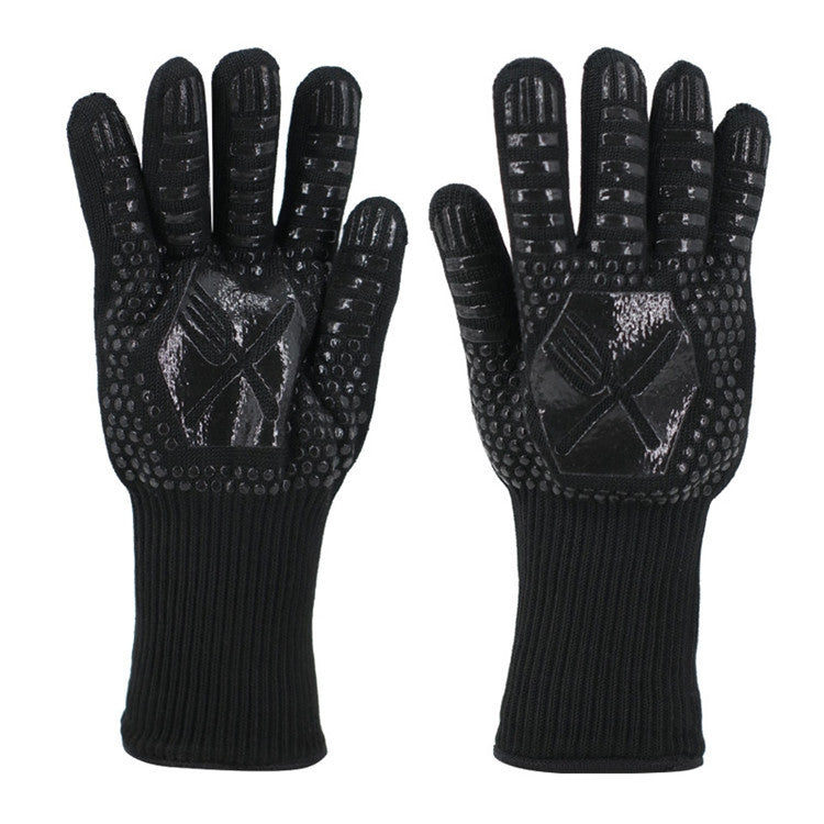 1 Pair High Temperature Resistant Silicone BBQ Gloves  Anti-Scalding Gloves, BBQ Red, BBQ Black, BBQ Blue, Big Flame Red, Big  Flame Black, Big Flame Blue, Flame Dots Red, Flame Dots  Black, Flame Dots  Blue, BBQ Flame Red, BBQ Flame Black...
