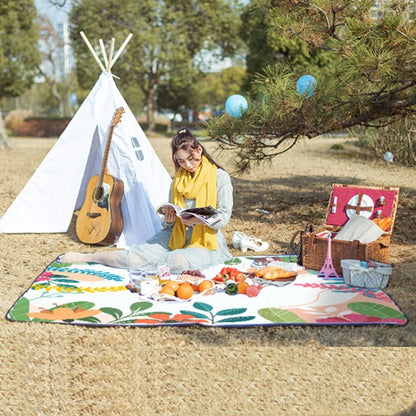 Outdoor Camping Thickened Moisture-proof Pad Portable Waterproof Picnic Cloth, 142x142cm