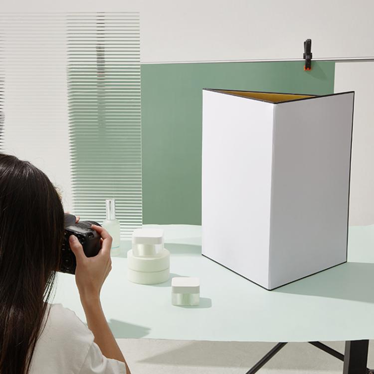 Tri-Fold Photography Cardstock Reflector Props, A3 One Side All White, A3 One Side All Black, A4 One Side All White, A4 One Side All Silver, A4 One Side All Gold
