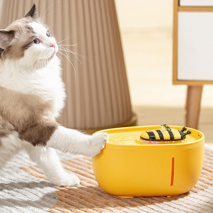 2L Bee Pet Water Dispenser Cats Intelligent Circulating Filtered Water Dryer, USB Direct Plug