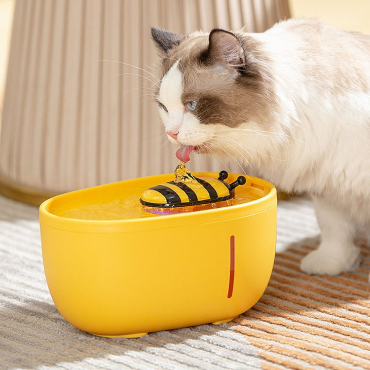2L Bee Pet Water Dispenser Cats Intelligent Circulating Filtered Water Dryer, USB Direct Plug