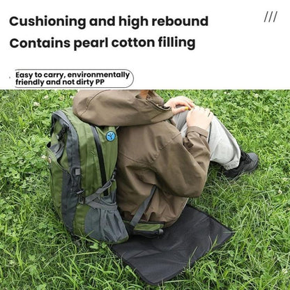 AOTU AT6216-1 37x35cm Outdoor Portable Moisture-proof Folding Cushion Oxford Cloth Camping Beach Thickened Heat Insulation Cushion