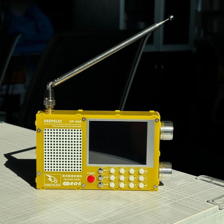 DEEPELEC DP-666 Touch Screen TEF6686 Radio Full Band FM High Sensitivity Radio