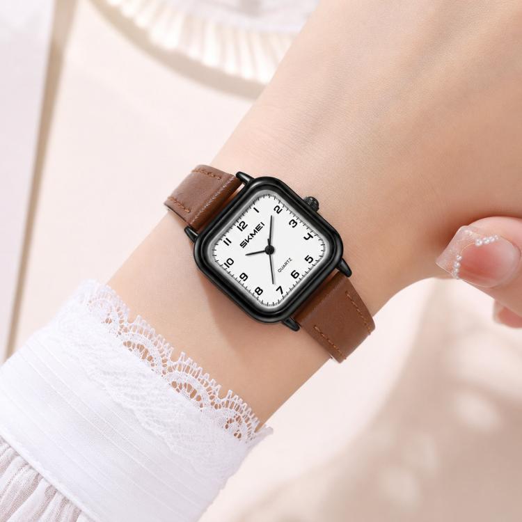 SKMEI 2579 Square Ladies Quartz Watch Leather Strap Watch