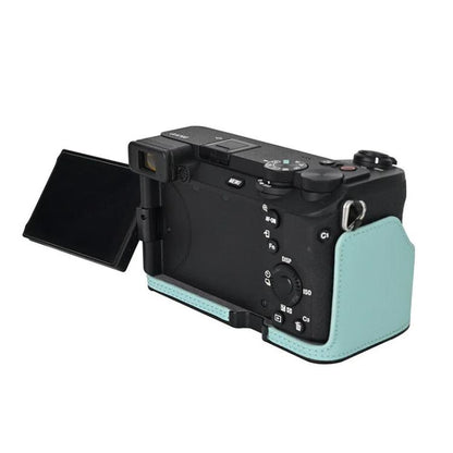 For Sony Alpha 6700 / ILCE-6700 Genuine Leather Half Case Aluminum Alloy Bottom Camera Protective Base