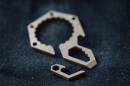 EDC Mini Lightweight Bottle Beer Opener Keyring Pocket Tool Outdoor Camp Hike Utility Gadget, Titanium Alloy, Stainless steel